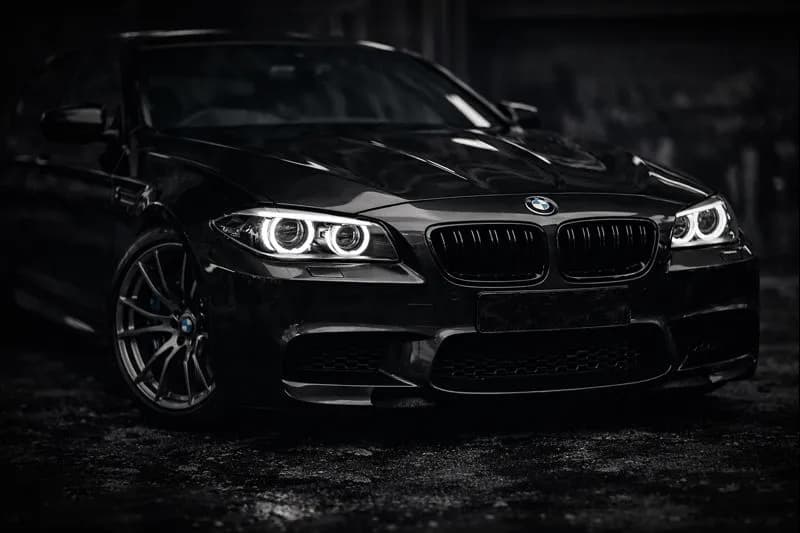 BMW F10 F11 täis-LED esituled – moderniseeritud tehase välimus