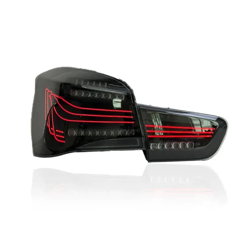 BMW Serie 1 (F20/F21) Fanali Posteriori LED Stile Laser CSL — Frecce Dinamiche & Startup Animatio...