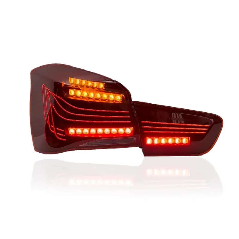 BMW Serie 1 (F20/F21) Fanali Posteriori LED Stile Laser CSL — Frecce Dinamiche & Startup Animatio...