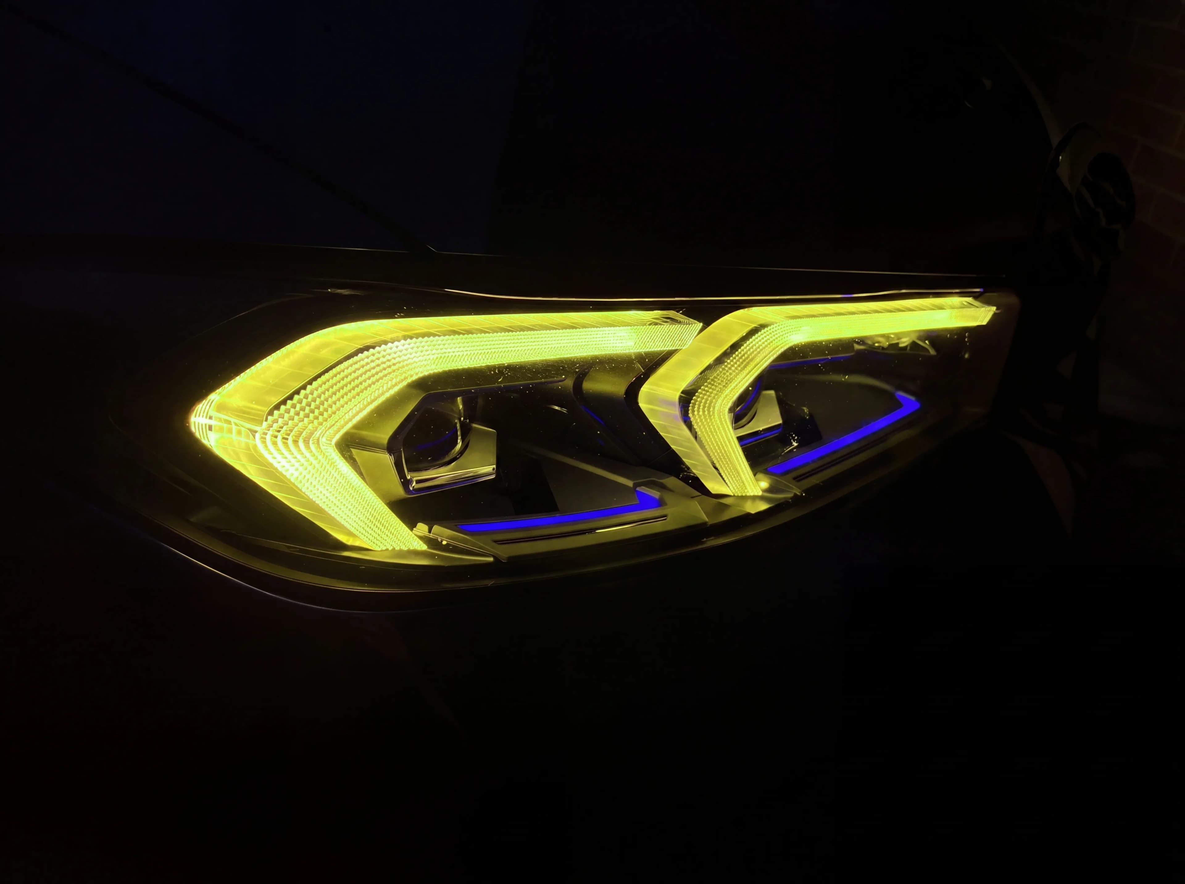 CSL Umschaltbare DRL-Module (Weiß/Gelb) — BMW G20/G21 3er LCI (Laser)