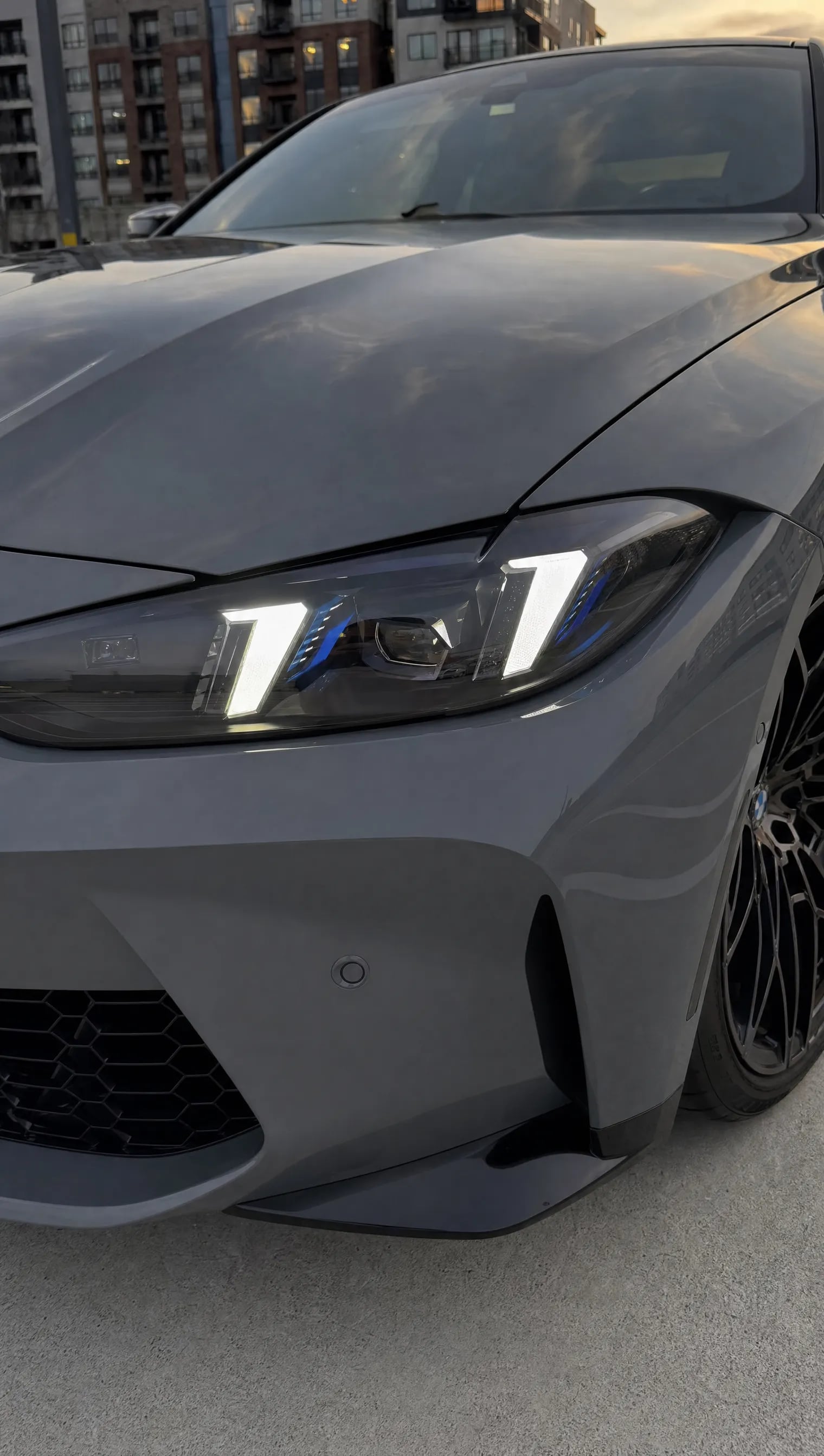 CSL stila Arrow-DRL LED lukturi — BMW 4. sērija (G22) un M3/M4 (G80/G82) thumbnail 5