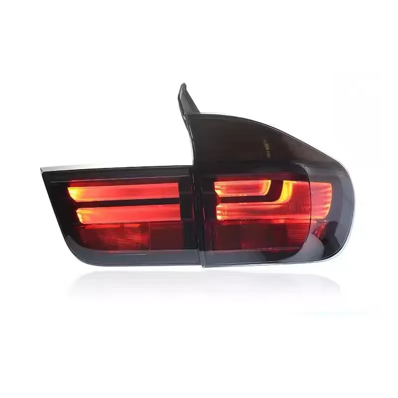 E70 LCI-style tail light — Smoked housing