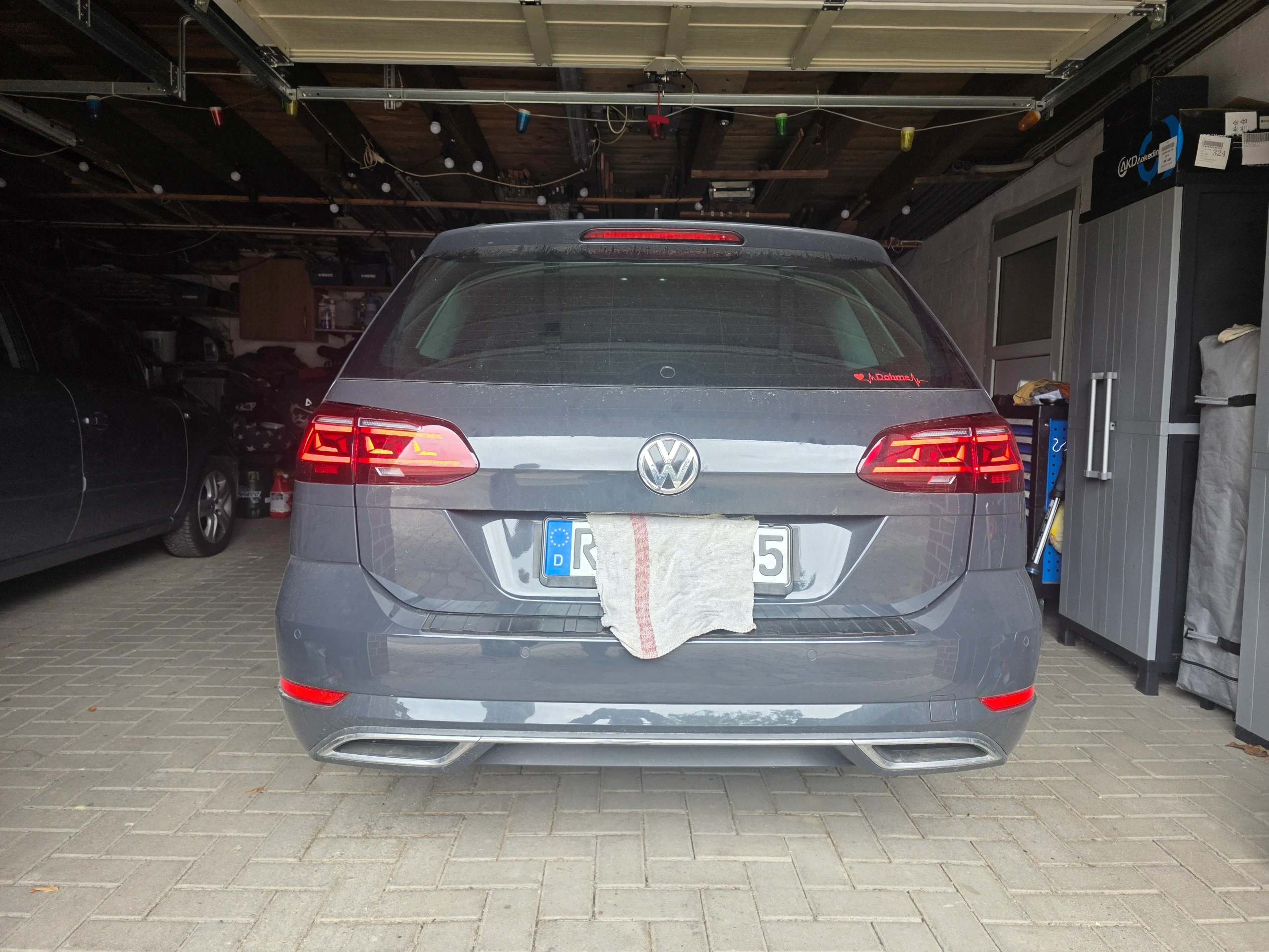 Review by Michael for ELERON VW Golf Mk7 & Mk7.5 Variant/Estate Full LED Tail Lights — Dynamic Sequential — 2013–2020