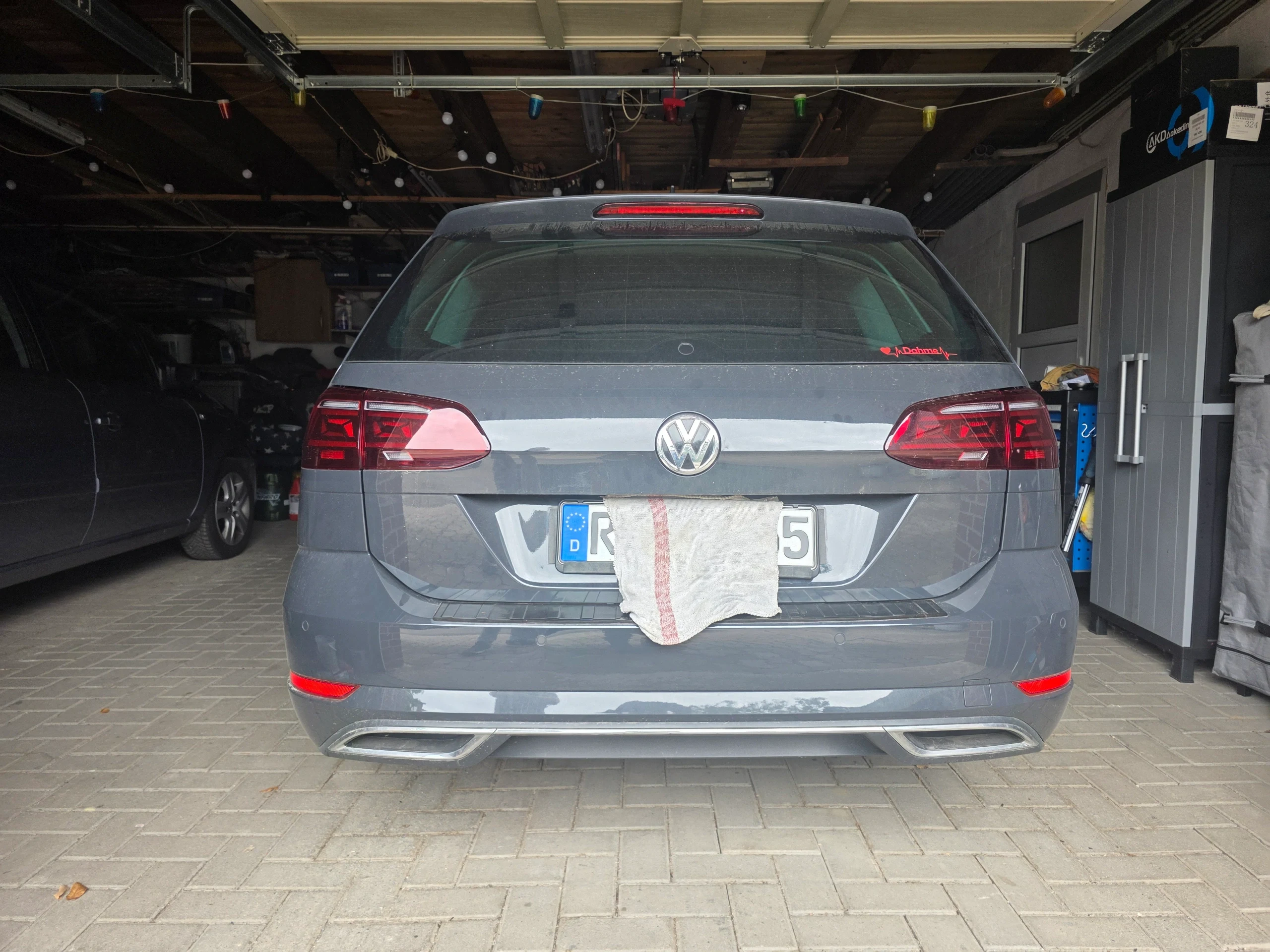Review by Michael for ELERON VW Golf Mk7 & Mk7.5 Variant/Estate Full LED Tail Lights — Dynamic Sequential — 2013–2020